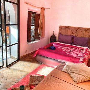 Budget Kamer met een King Size Bed
